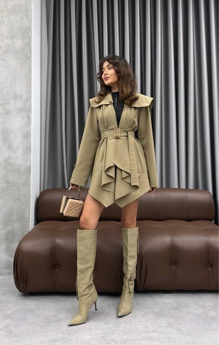 ترنش كوت باللون الاخضر